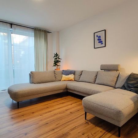 Hygge Home - Mit Garten Und Stellplatz Fuer Feriengaeste-, Monteure / Netflix / 10 Min. Zur Sinsheim Therme Und Zur Autobahn Екстер'єр фото