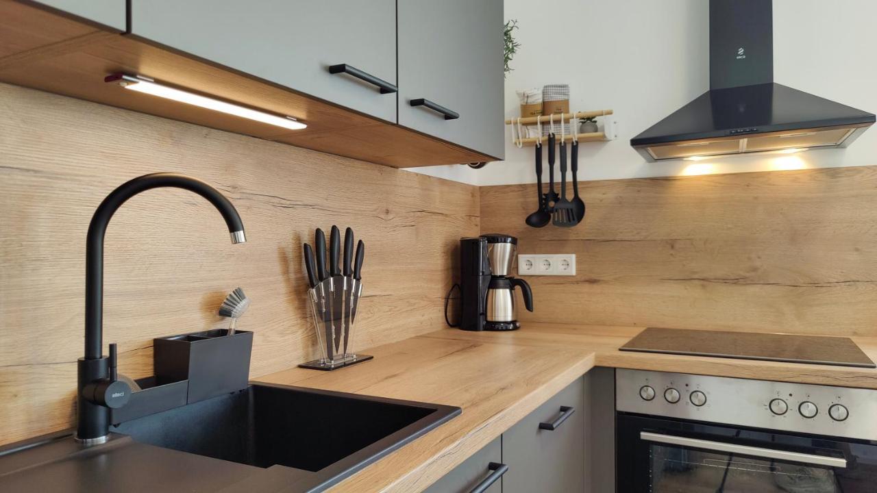 Hygge Home - Mit Garten Und Stellplatz Fuer Feriengaeste-, Monteure / Netflix / 10 Min. Zur Sinsheim Therme Und Zur Autobahn Екстер'єр фото