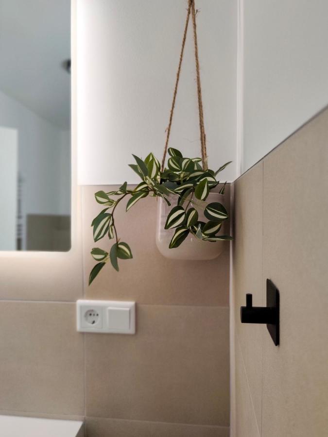 Hygge Home - Mit Garten Und Stellplatz Fuer Feriengaeste-, Monteure / Netflix / 10 Min. Zur Sinsheim Therme Und Zur Autobahn Екстер'єр фото